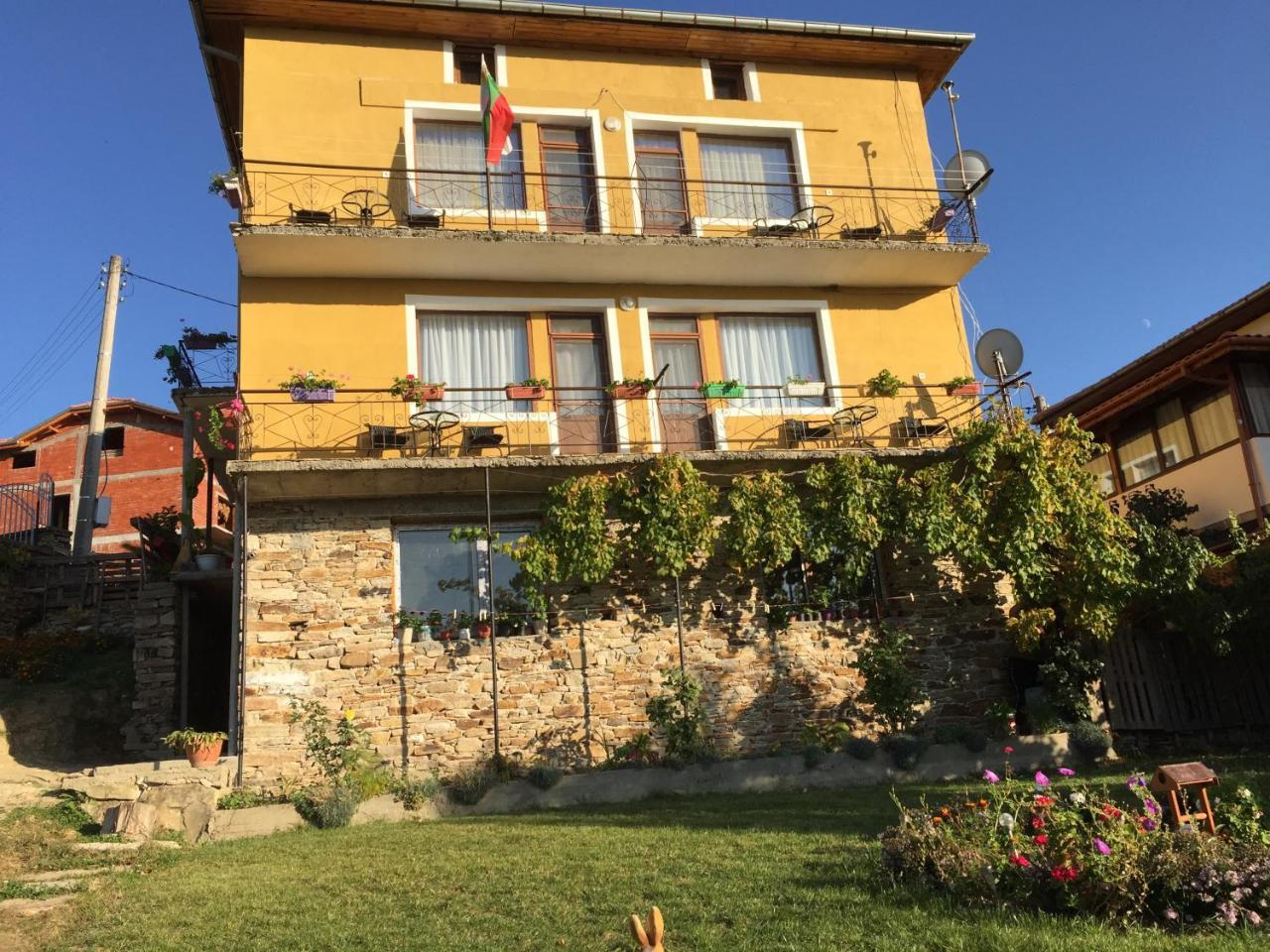 Guest House Agush Kribul Exterior foto